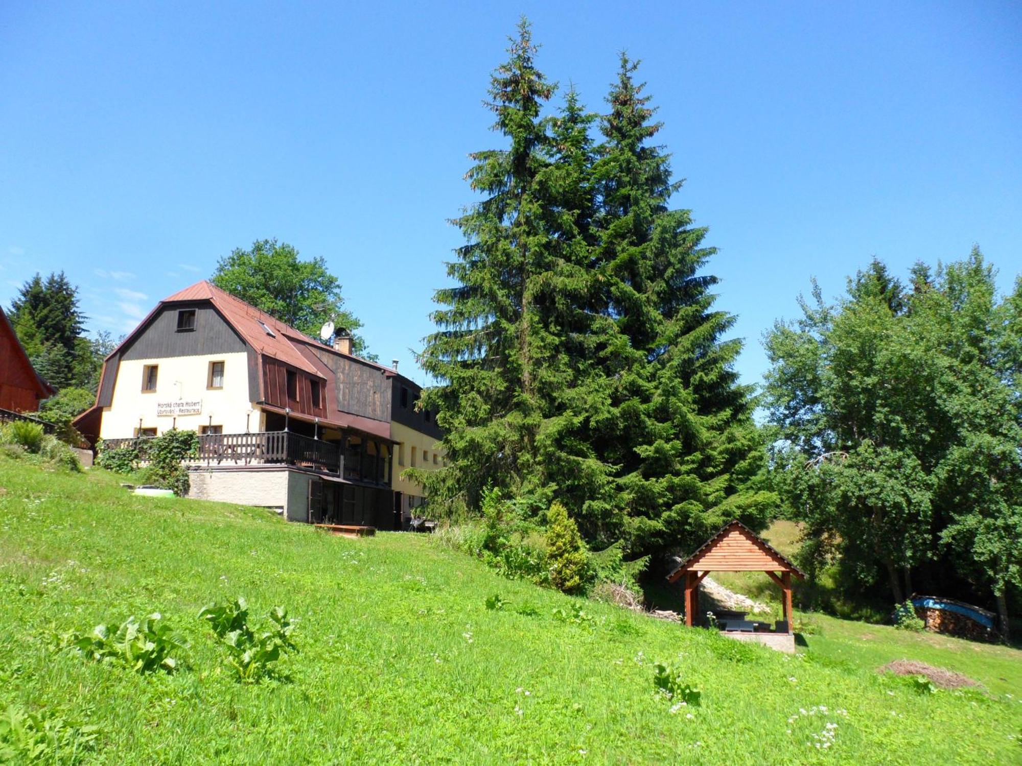 Horska Chata Hubert Bedřichov Exterior foto