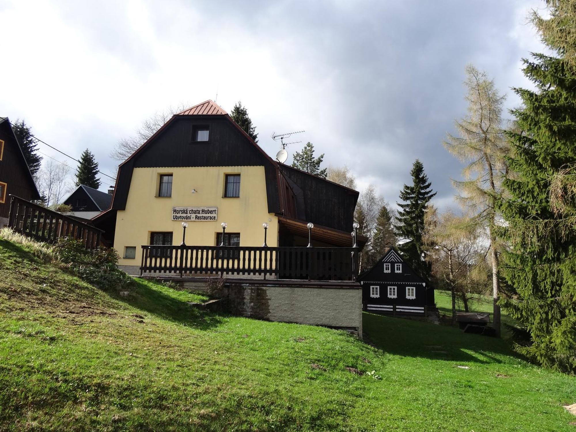 Horska Chata Hubert Bedřichov Exterior foto